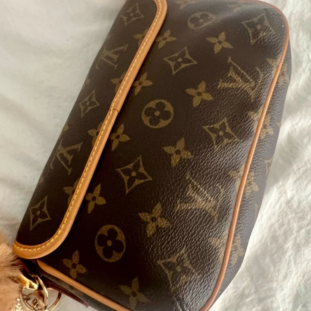 👑✅PRICE FIRM✅ AUTHENTIC Louis Vuitton Tikal PM Monogram Bag - Picture 7 of 17